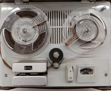 テープレコーダー|HITACHI