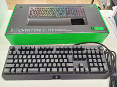 ゲーミングキーボード|RAZER