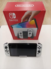 SWITCH 有機EL