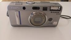 デジタルカメラ|FUJIFILM