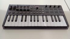 MIDIキーボード|M-AUDIO