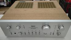 プリメインアンプ|SANSUI