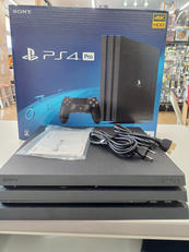 PS4　PRO|SONY