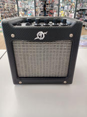 ギターアンプ|FENDER