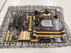 マザーボード|ASUS