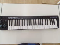 MIDIキーボード|M-AUDIO