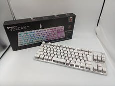 ゲーミングキーボード|ROCCAT