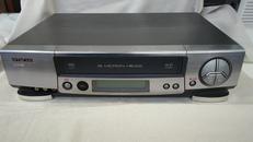 VHSデッキ|HITACHI