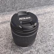 標準ズームレンズ|NIKON