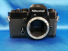 一眼レフカメラ|NIKON