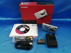 デジタルカメラ|CASIO
