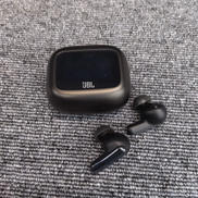 ワイヤレスイヤホン|JBL