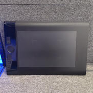 ペンタブレット|WACOM