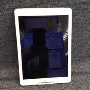 IPAD 6世代|APPLE/AU