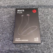 ネックバンドイヤホン|BEATS
