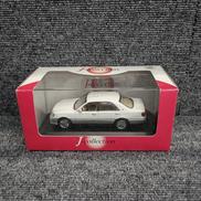 TOYOTA CROWN ROYAL SALOON|J-COLLECTION