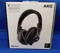 BLUETOOTHヘッドホン|AKG