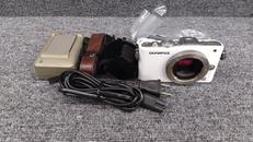 ミラーレスカメラ|OLYMPUS