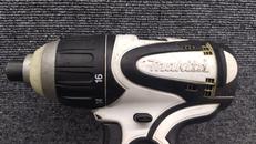 インパクトドライバー|MAKITA