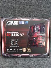 マザーボード|ASUS