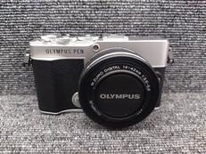 ミラーレス一眼カメラ|OLYMPUS