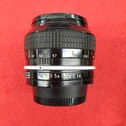 標準・中望遠単焦点レンズ|NIKON