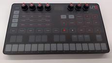 アナログシンセサイザー|IK MULTIMEDIA