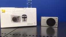 ミラーレス一眼|NIKON