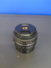 単焦点レンズ|SONY