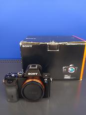 ミラーレス一眼|SONY