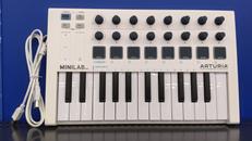 MIDIキーボード|AUTURIA