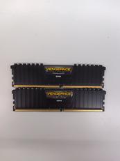 DDR4メモリ|CORSAIR