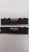 DDR4メモリ|CORSAIR