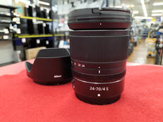 望遠レンズ|NIKON