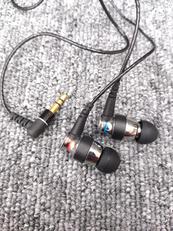 イヤホン|KENNERTON