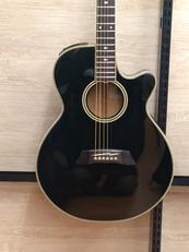 エレアコ|TAKAMINE