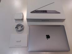 MACBOOK PRO|APPLE