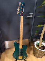 変形ボディ|GRASS ROOTS