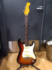 ストラトキャスター|FENDER JAPAN