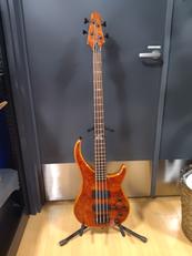 エレキベース|PEAVEY