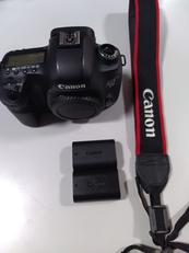 デジタル一眼レフボディ|CANON