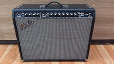 ギターアンプ|FENDER