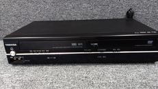 VHS/DVDプレーヤー|TOSHIBA