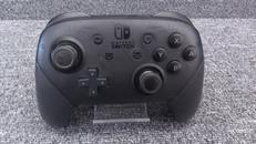 SWITCH PROコントローラー|NINTENDO