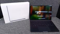 MACBOOK AIR|APPLE
