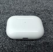 AIR PODS|APPLE
