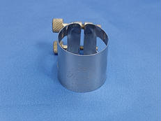 テナーサックス用リガチャー|BERG LARSEN