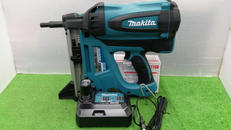 コンクリート用ガスピン打ち機|MAKITA