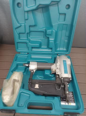 エアタッカ|MAKITA