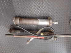 油圧ポンプ|IZUMI